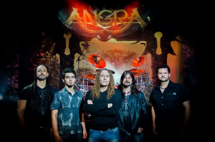 angra-promo-2016-alta-lucas-vieira-1050x695