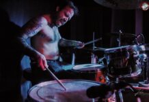 Review: DL Events estreia-se com noite de hardcore/punk em Lisboa