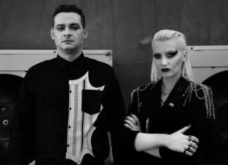 Ductape – Blue Black Review Single