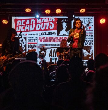 Crônica concerto Dead Boys + Vástago na Sala X (Sevilla) 12/2/25