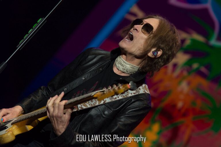 Glenn Hughes se despede dos fãs gaúchos em novembro com a turnê “The Chosen Years”