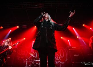 Saxon Incendeia o Opinião: Puro Heavy Metal em Porto Alegre