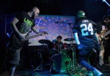 CRONOFEST 2025: um festival inteiro em uma garagem