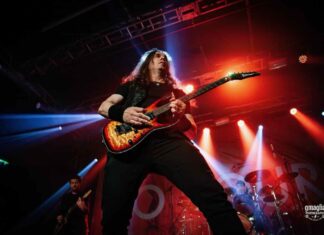 Masterclass em POA: Kiko Loureiro & Marty Friedman no Bar Opinião