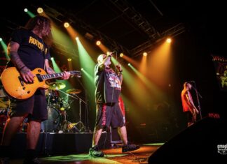 Ratos de Porão e Rotentix transformam o Opinião em trincheira do punk gaúcho