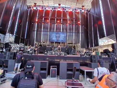 Foto do público no Rock Imperium Festival 2025 em Cartagena, Espanha