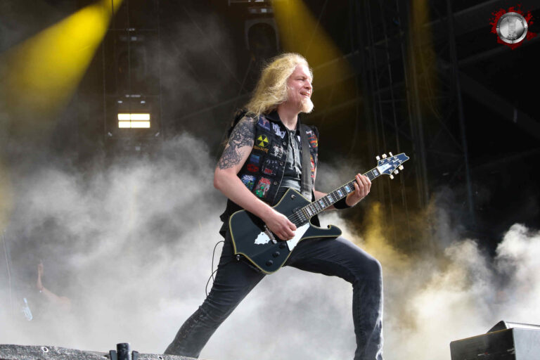 Review: Wacken day 2 – A adrenalina em choque com a natureza