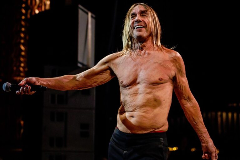 A POCOS DIAS DE LA LLEGADA DE IGGY POP