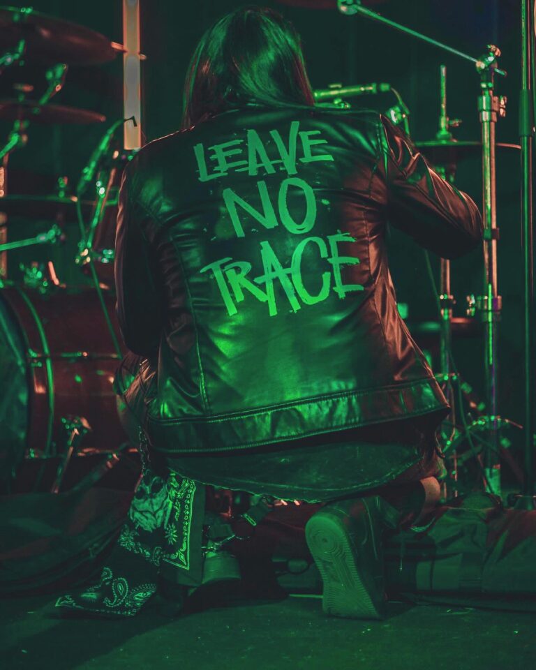 O Racy Glöw espera por você com seu hard rock na Cidade do México.