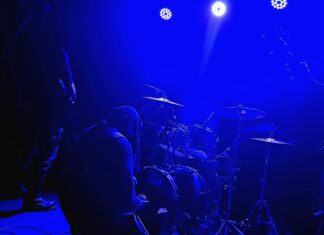 Melodia e Obscuridade: Groza Inicia Tour Brasileira com Performance de Black Metal Impecável