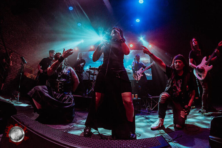 Patricia Tapia e Zeta em Bogotá: magia, nostalgia e poder em uma noite inesquecível