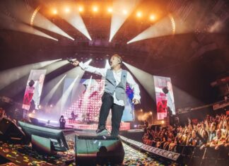 Love of Lesbian anuncia los artistas que los acompañarán en su show en Bogotá tras su destacada actuación en la FIL Guadalajara.