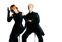 Sextile confirma show no Brasil em março de 2026