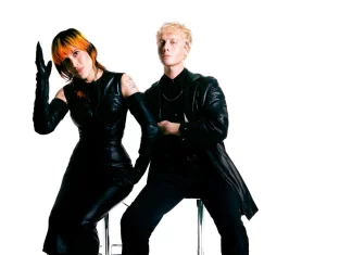 Sextile confirma show no Brasil em março de 2026