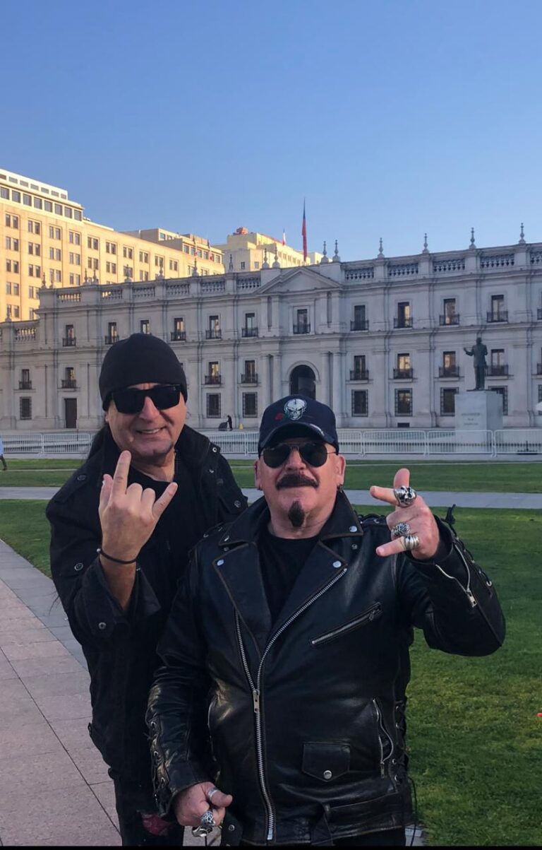 “Todos somo Angeles Rock Fest”apresentado por Ángeles del Infierno. Cidade do México, México