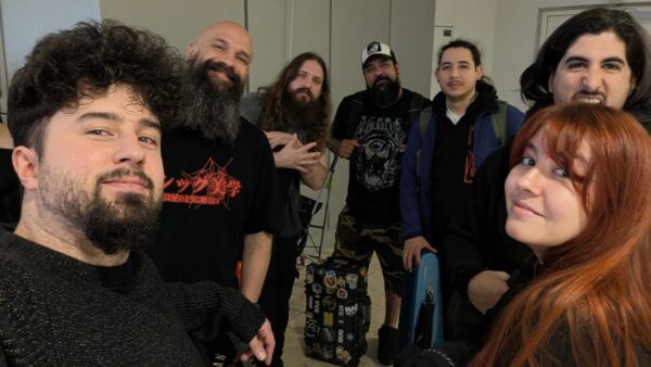 Banda Celtian em foto promocional