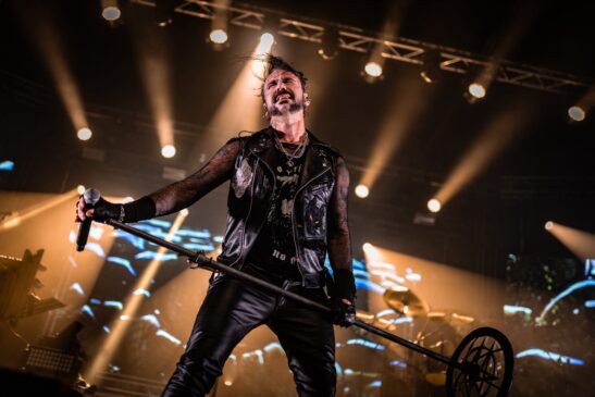 Moonspell em apresentação ao vivo, banda portuguesa de metal gótico