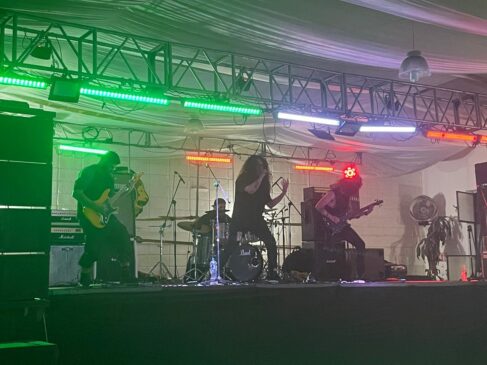 Theophagus ao vivo no Voces del Inframundo em Morelia, México