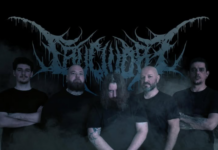 Crucivore sobem ao palco no Route 206