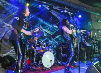 EVO tem um lugar especial no Leyendas del Rock, Espanha.