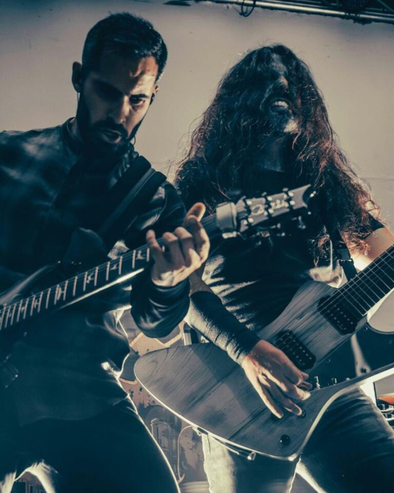 Heavy Metal moderno é proposta do Heleven no Leyendas del Rock, Espanha.