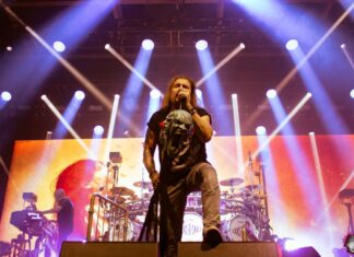 REVIEW REPORT: Dream Theater em Curitiba: “Carpe Diem” e a Ressurreição da Magia Progressiva