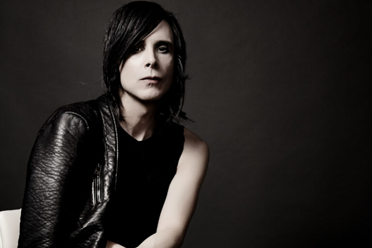 IAMX anuncia primeiro show no Brasil com apresentação no Madame Club em São Paulo