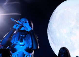 Review: Inicio da tour Metzli de Anna Fiori