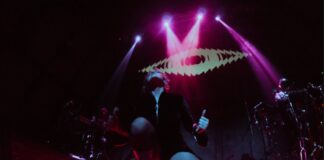 Hello Seahorse! e Telebit: Uma noite de electrónica, post-punk e emoção em Bogotá