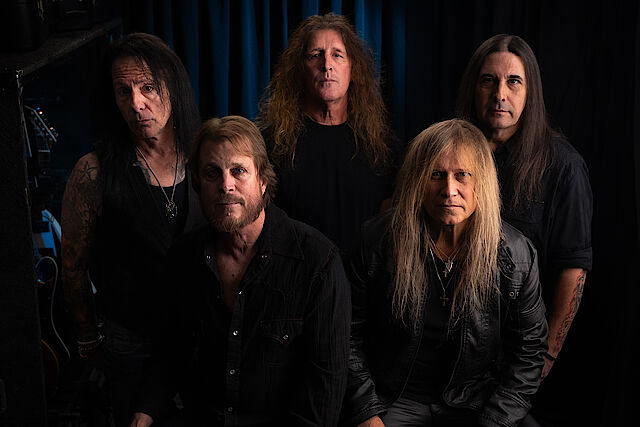 SAVATAGE-PHOTO