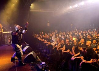 O som épico do Avalanch estará em exibição no Todos Somos Angeles Rock Fest, em Puebla, México